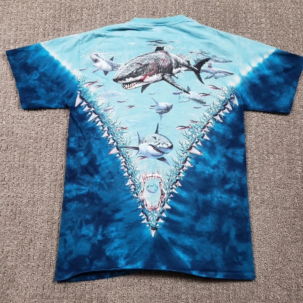 Vintage Liquid Blue T-Shirt Mens Medium Great White Sharks Tie Dye 1997 90s Y2k
